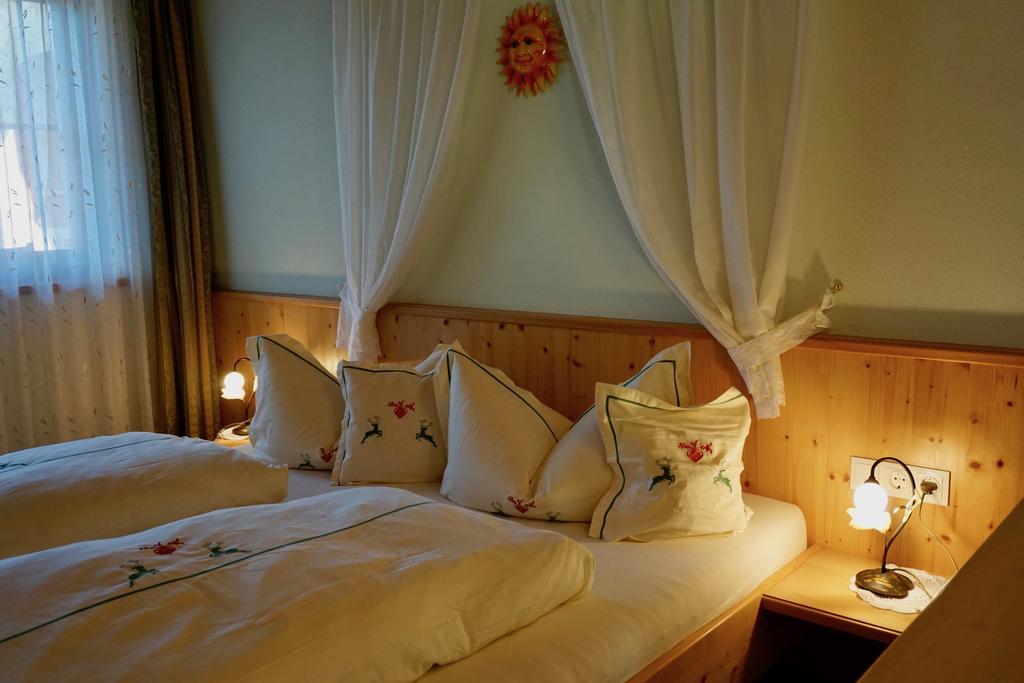 Sonnenschloessl Apartments Нойштіфт-ім-Штубайталь Екстер'єр фото