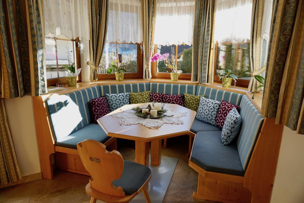 Sonnenschloessl Apartments Нойштіфт-ім-Штубайталь Екстер'єр фото